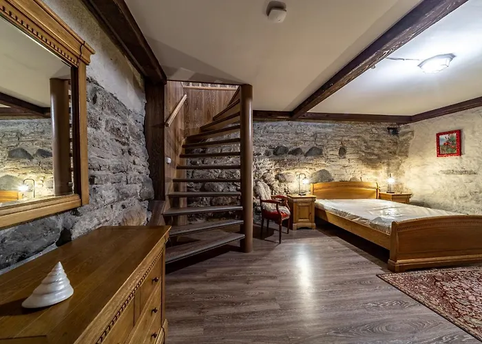 Lägenhet Roofs Of The Old