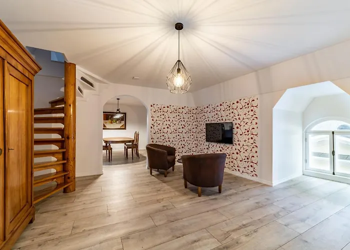 Lägenhet Roofs Of The Old *