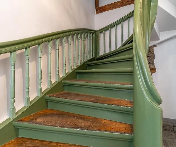 Lägenhet Roofs Of The Old