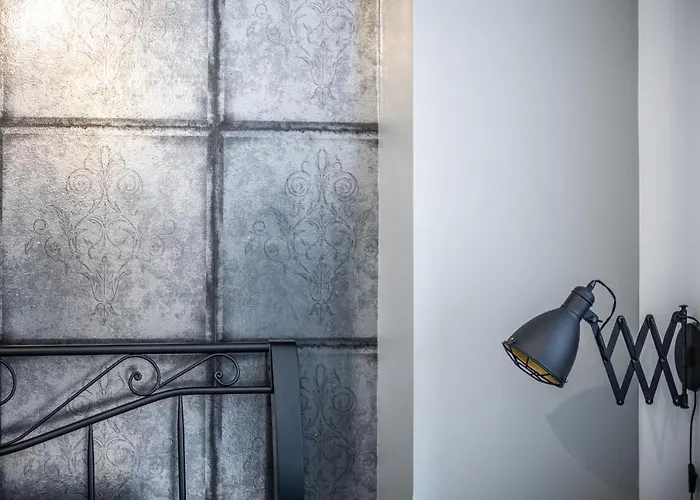 Roofs Of The Old * Reval