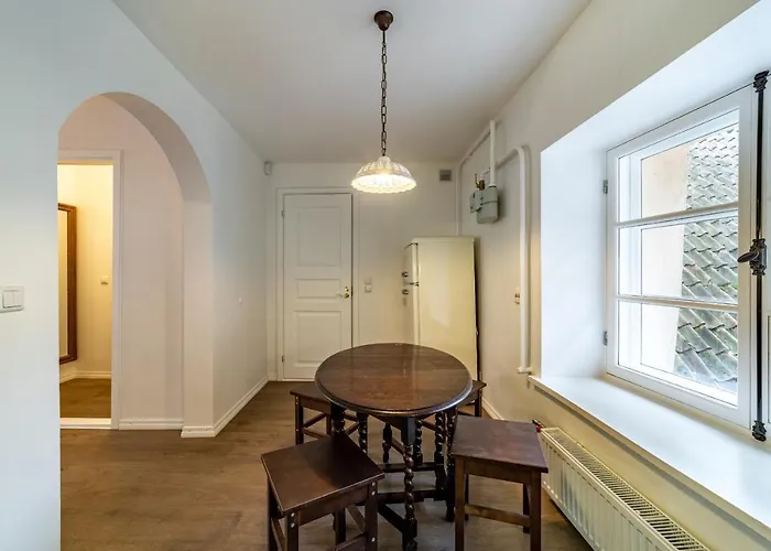 Lägenhet Roofs Of The Old