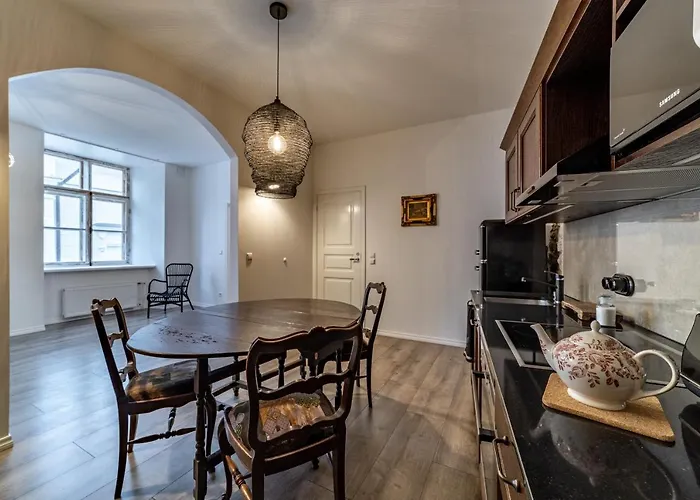 Roofs Of The Old Lägenhet Tallinn